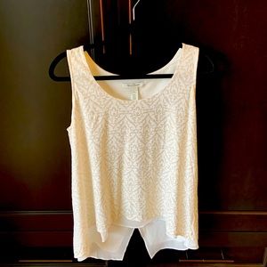 White House Black Market sleeveless top
